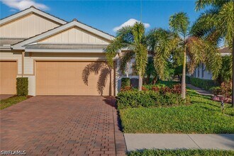 Building Photo - 14567 Edgewater Cir