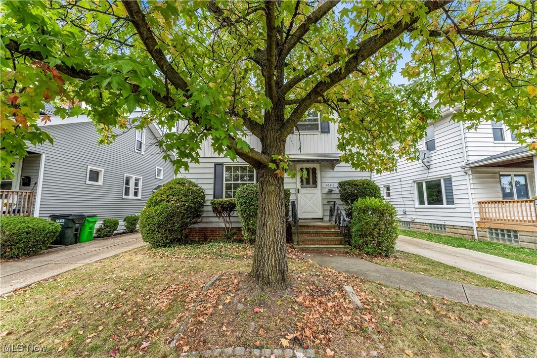 Foto principal - 10419 Plymouth Ave