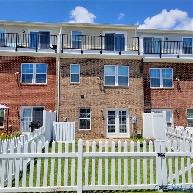 Foto del edificio - 4407 Glasgow Rd