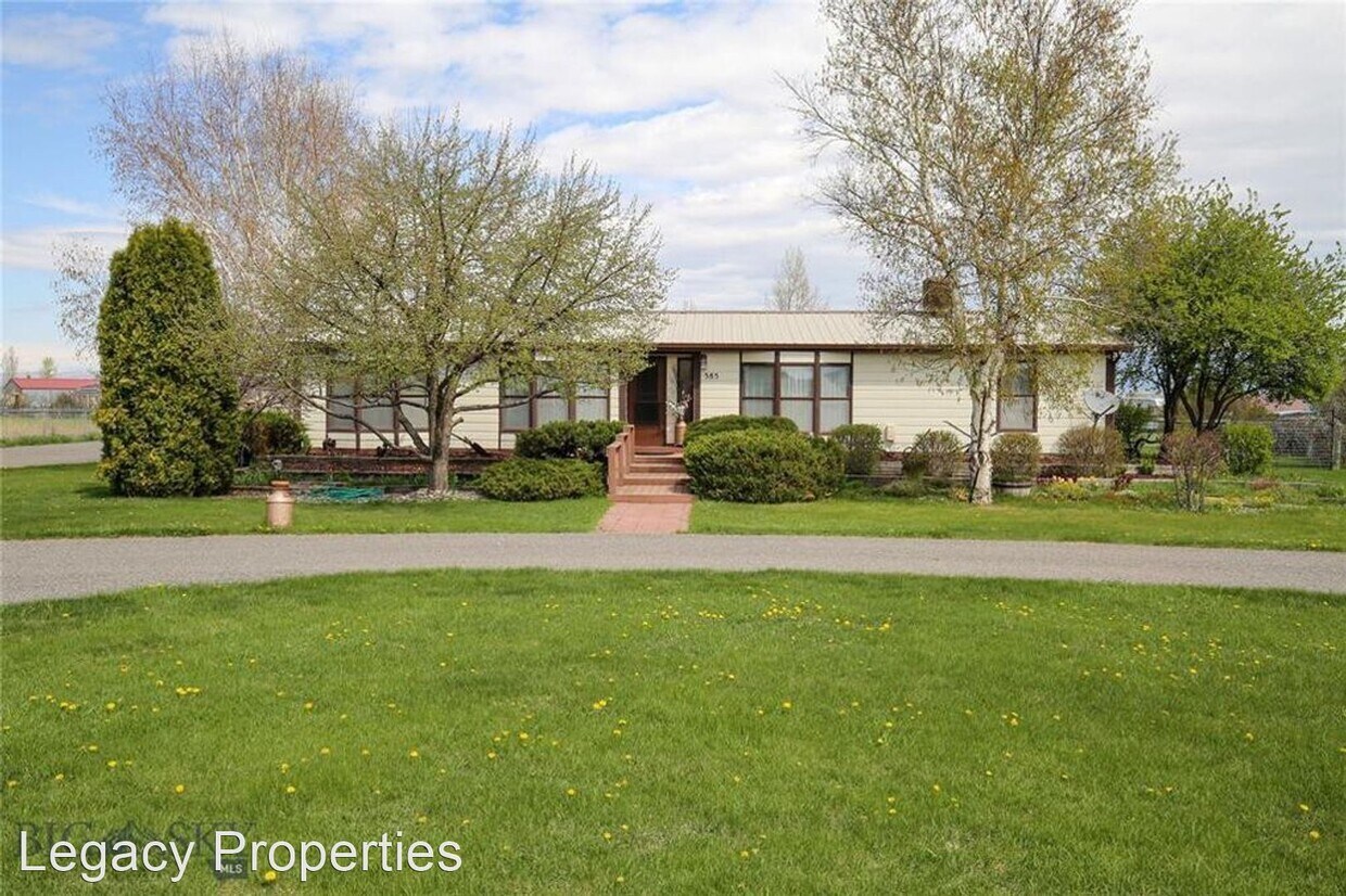Foto principal - 3 br, 2 bath House - 585 Warner Lane - 585...