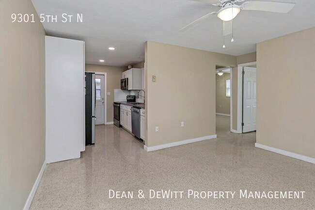 Foto del edificio - 9301 5th St N