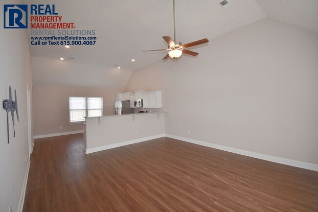 Foto del edificio - Less than a year old 4 bedroom in Christia...