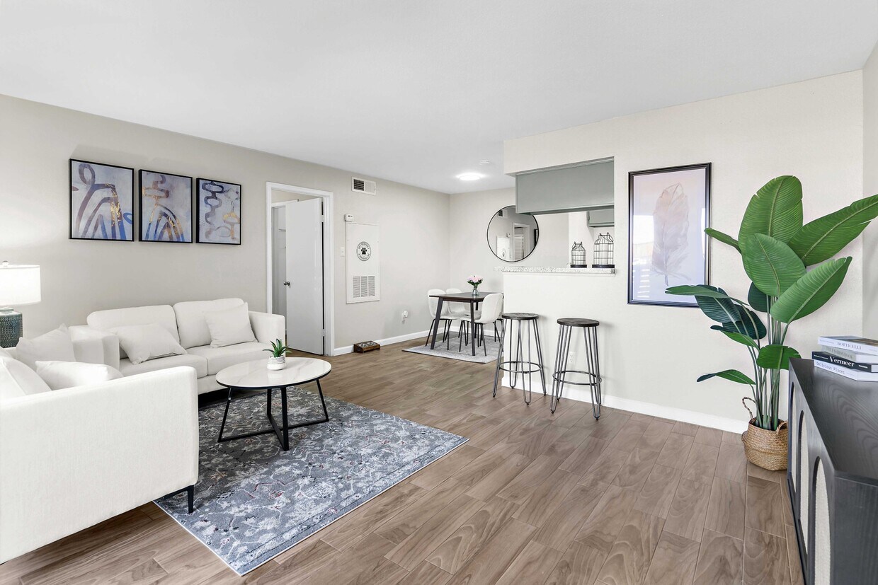 Foto principal - Sonoma Apartments