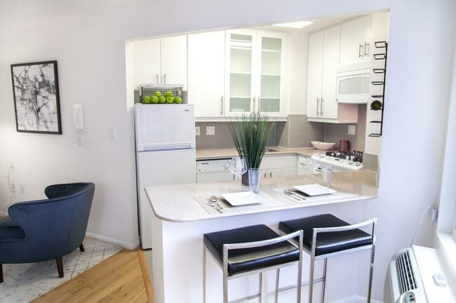 Building Photo - Kips Bay Court