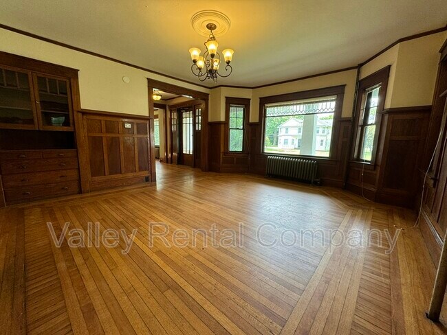 Foto del edificio - 66 Old Amherst Rd