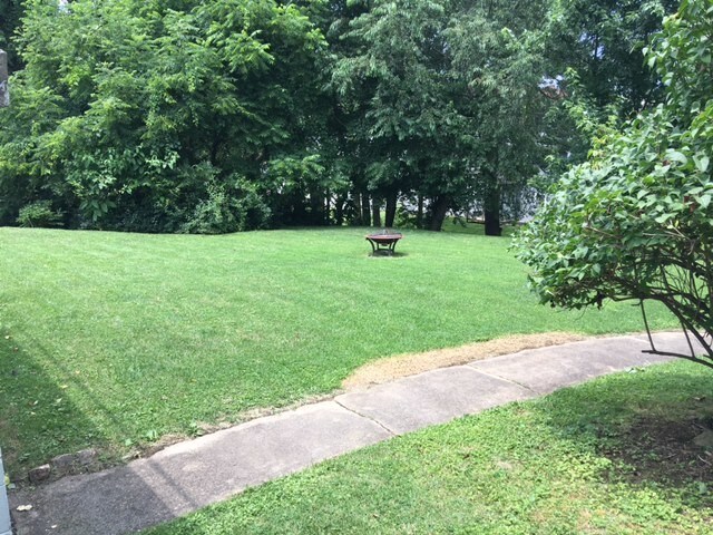 Foto principal - 411 Orchard Ave