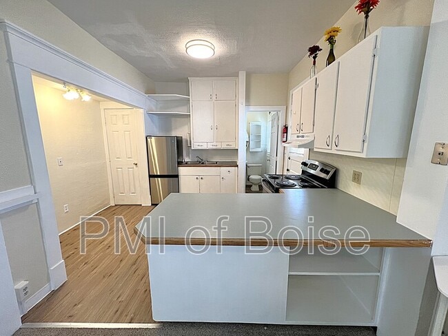Building Photo - 317 E Bannock St