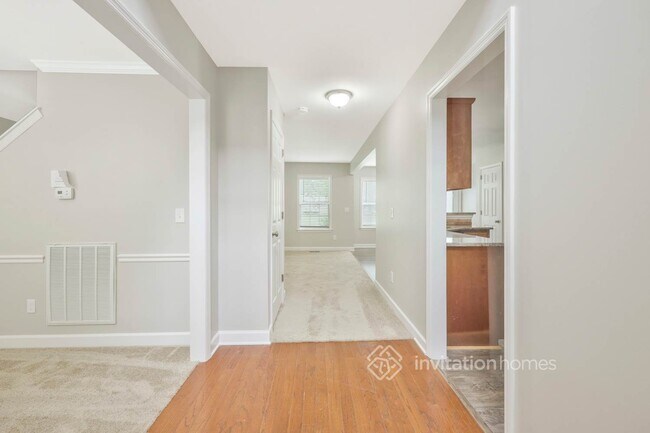 Building Photo - 2825 Jason Ct