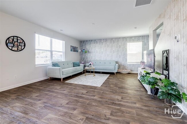 Building Photo - 248 Caribbean Village Dr