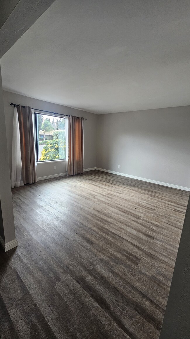 Building Photo - 1966 Modoc Dr