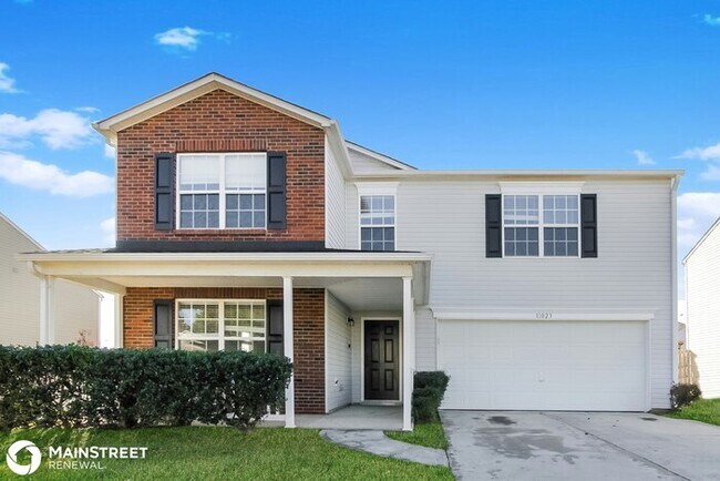 Building Photo - 11023 Thousand Oaks Dr, Huntersville, NC 2...