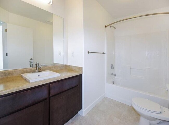 Foto del edificio - 13353 Celestina Ln