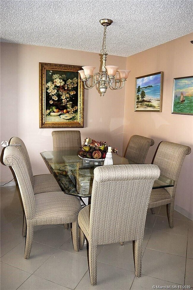 Building Photo - 6061  Collins Ave 8E Miami Beach Fl 33140