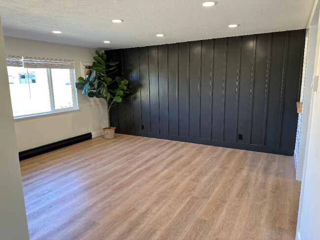 Building Photo - 3810 Onyx St