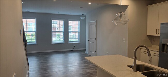 Building Photo - 8127 Wistar Creek Mews