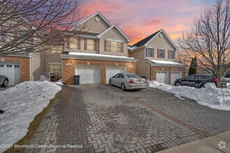 Building Photo - 44 Smock Ct