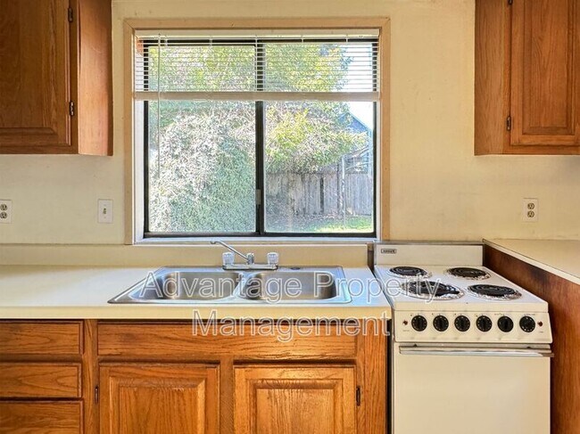 Foto del edificio - 444 NW 17th St