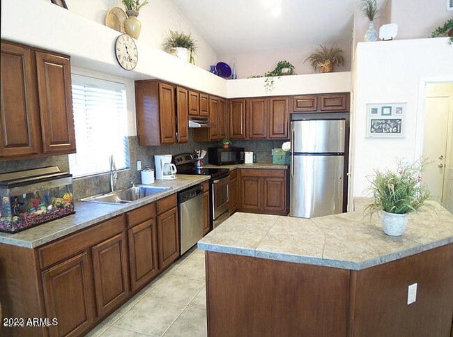 Foto del edificio - 9139 W Davis Rd