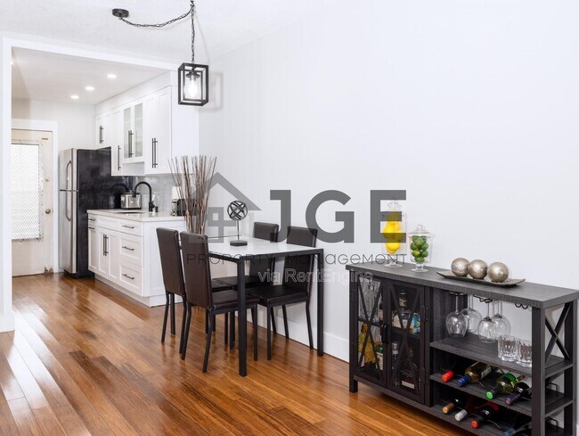 Foto del edificio - 270 NE 191st St