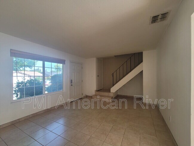 Foto del edificio - 8800 Sawtelle Way