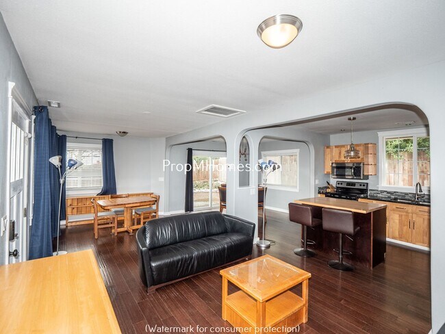 Foto del edificio - Cozy Two Bedroom Home in Stafford! Deposit...