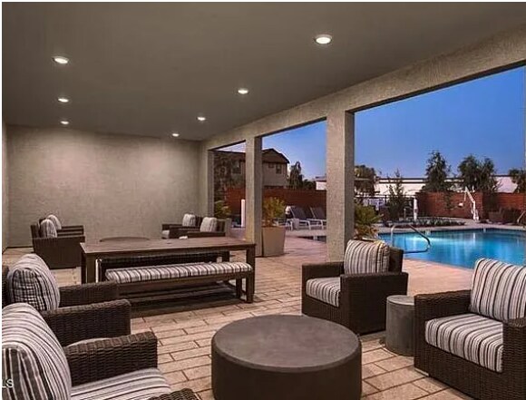 Foto del edificio - 1111 W Diamondback Dr