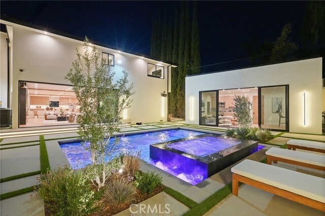 Foto del edificio - 4551 Alonzo Ave