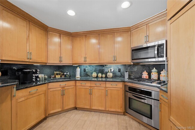 Foto del edificio - 615 Oceanfront