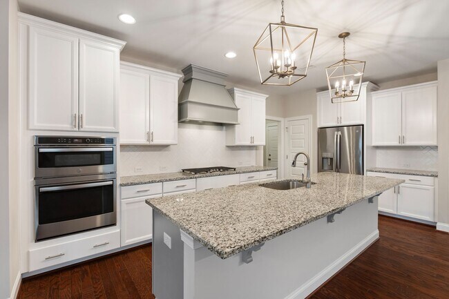 Foto del edificio - Enclave at Leesville Near Briar Creek