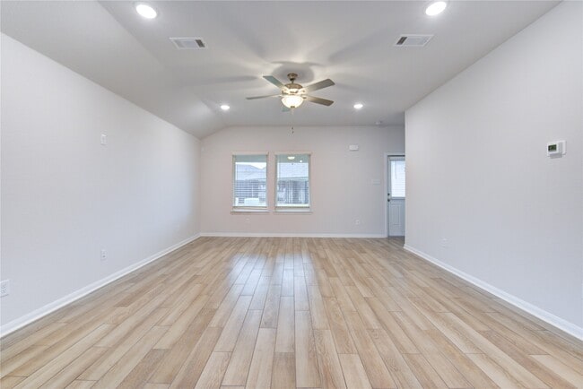 Building Photo - 2536 Malibu Gln Dr