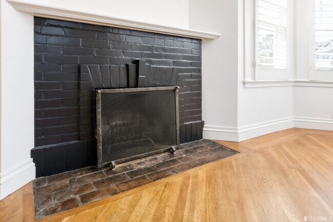 Foto del edificio - 2666 Baker St