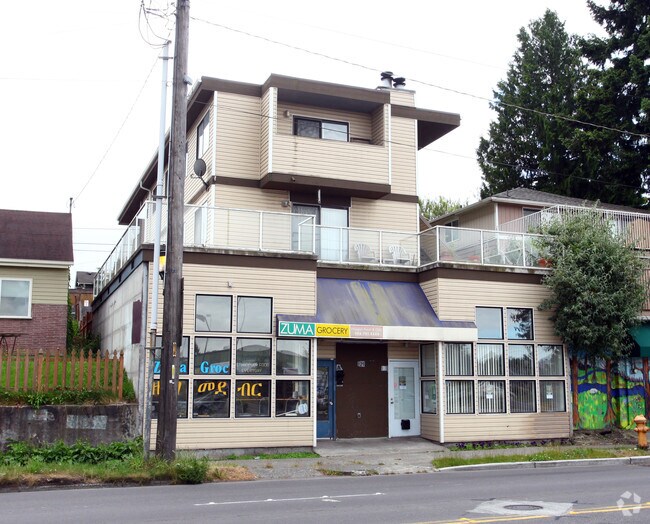Foto del edificio - Greenwood Apartments