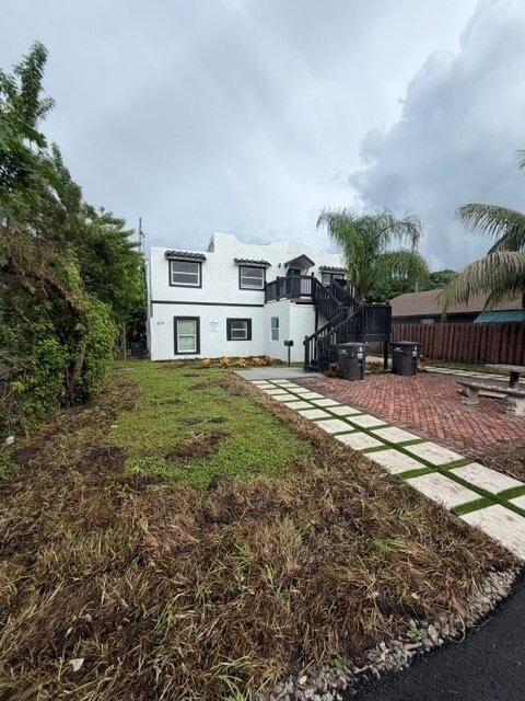 Foto del edificio - 519 Pilgrim Rd