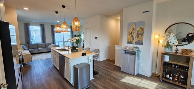 Foto del edificio - 2227 Glacier St