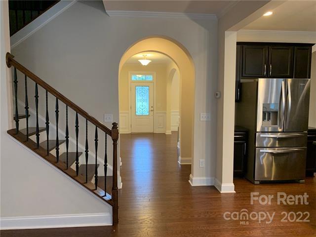 Foto del edificio - 190 Blossom Ridge Dr