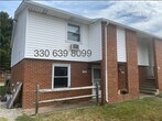 Foto principal - 800 Garberdale Square