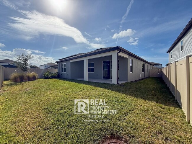 Foto del edificio - 20949 Cherry River Rd