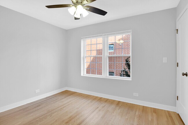 Foto del edificio - 132 Ridge Ave