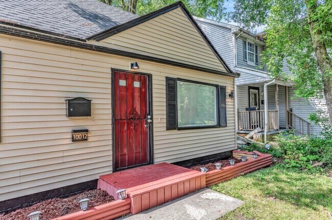 Foto del edificio - 10012 Elizabeth Ave