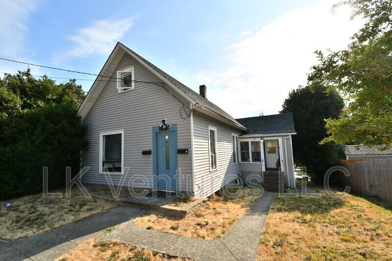 140 S Cambrian Ave Unit 140 S. Cambrian Ave A, Bremerton, WA 98312