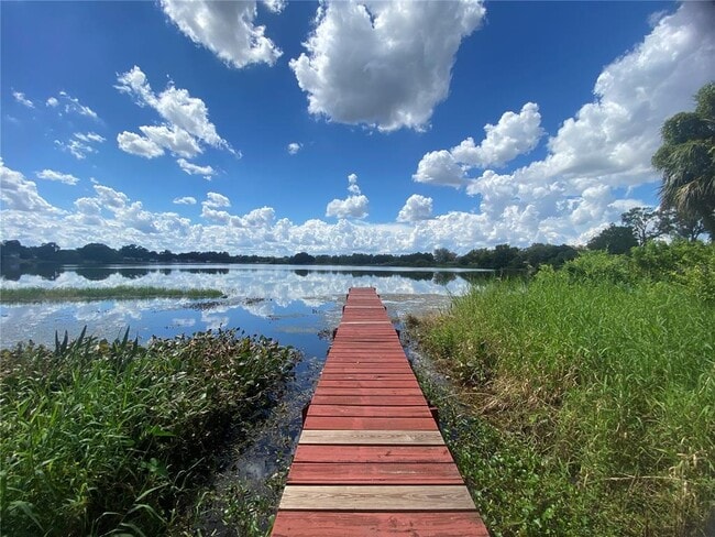 Building Photo - 414 Sunset Dr