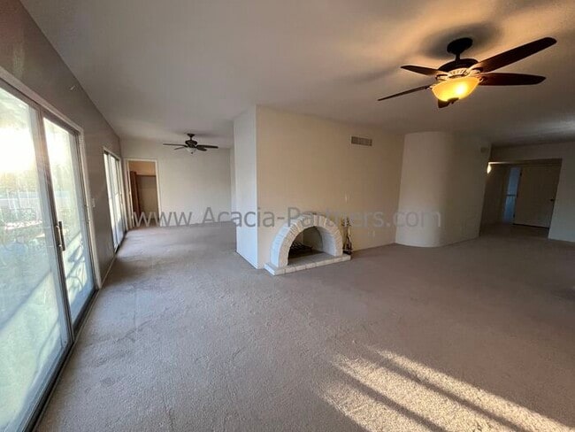Building Photo - Dorado Country Club Estates