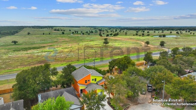 Foto del edificio - 124 S Mockingbird Cir