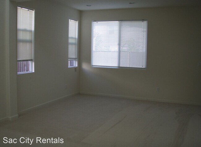 Building Photo - 4 br, 2.5 bath House - 9749 Cervelli Way