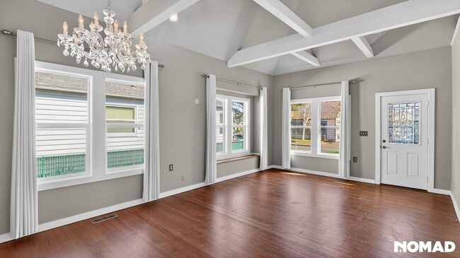 Foto del edificio - 1065 22nd St NE