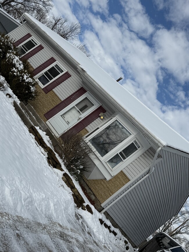 Building Photo - 2644 Saville Row