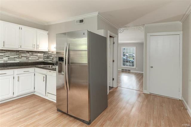 Building Photo - 4021 Paule Ave