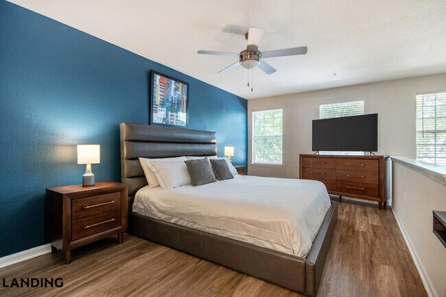 Building Photo - 2801 Biltmore Park Dr