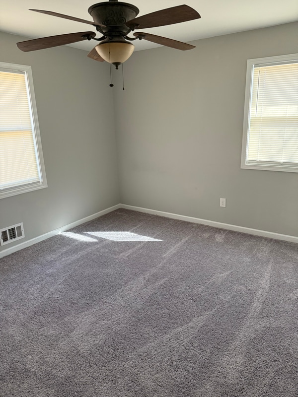 Foto del edificio - 2830 Rex Rd