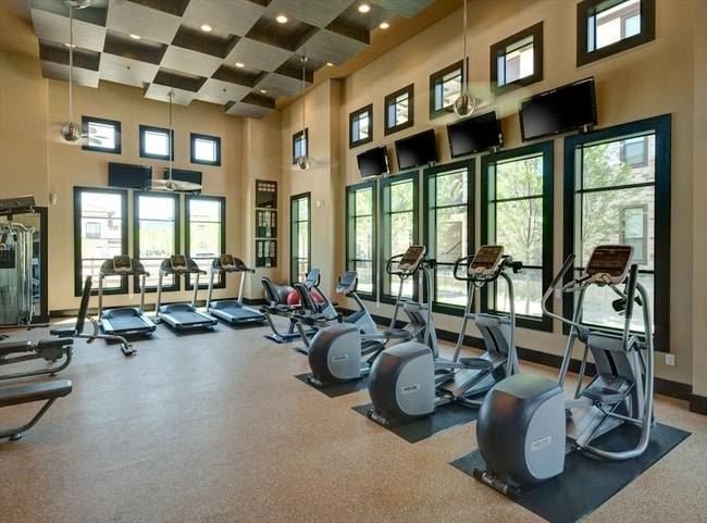 Fitness Center - Amara Las Colinas